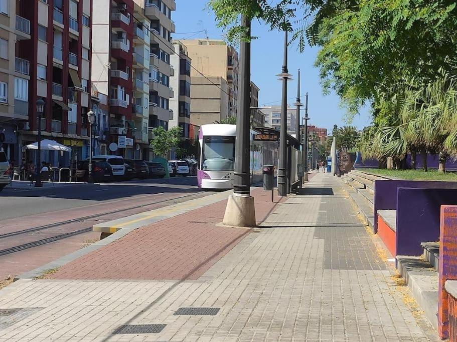 El Rinconcito Del Cabanyal Valencia Apartment ภายนอก รูปภาพ
