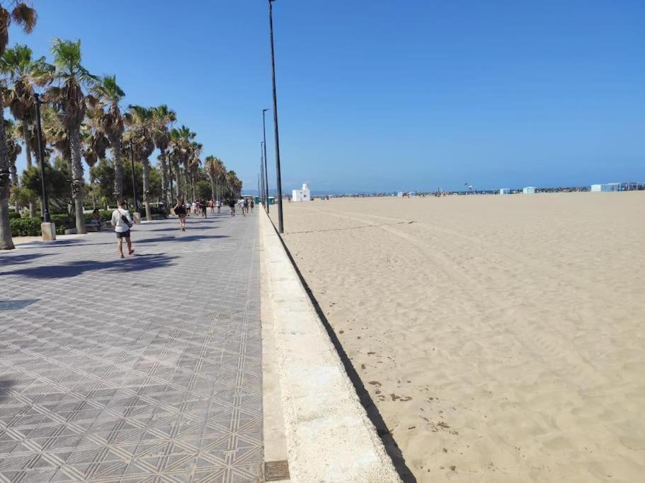 El Rinconcito Del Cabanyal Valencia Apartment ภายนอก รูปภาพ